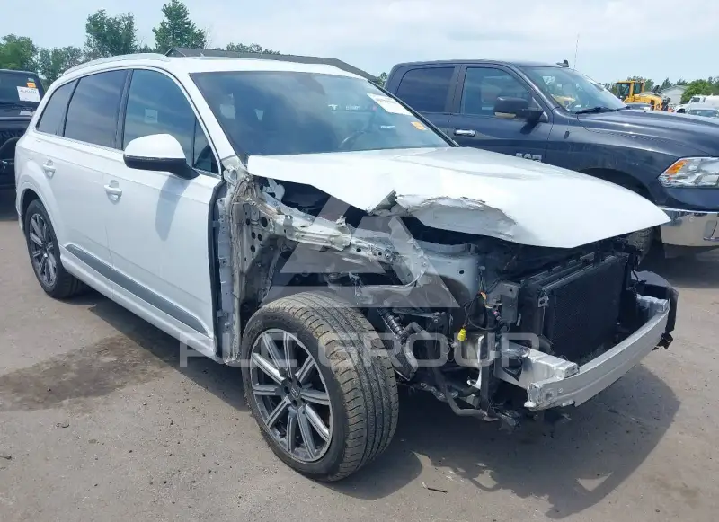 2017 Audi Q7 фото