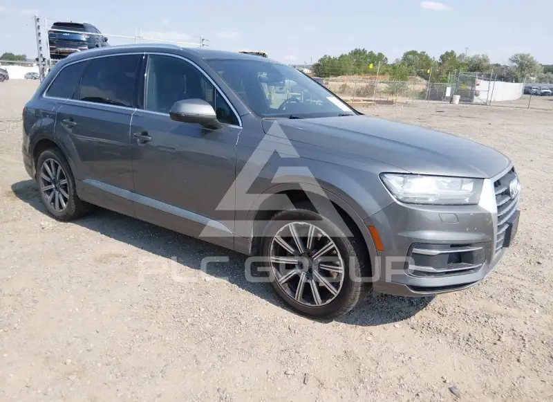 2017 Audi Q7 photo
