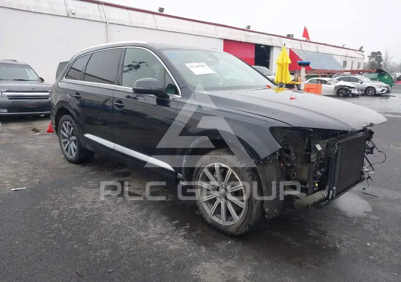 2017 Audi Q7 photo