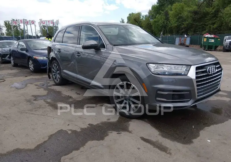2017 Audi Q7 фото