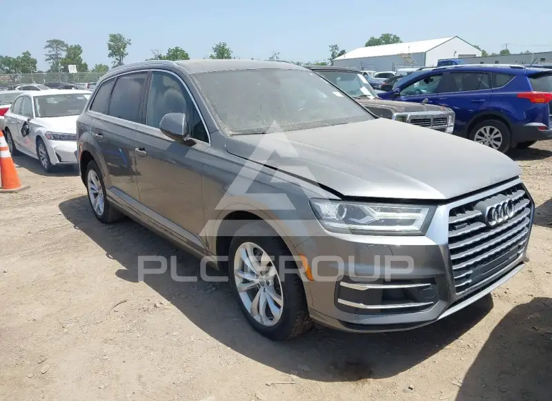 2017 Audi Q7 photo