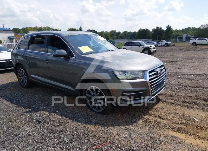 2017 Audi Q7 photo