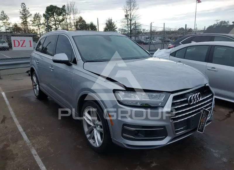 2017 Audi Q7 photo