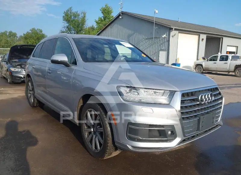 2017 Audi Q7 фото