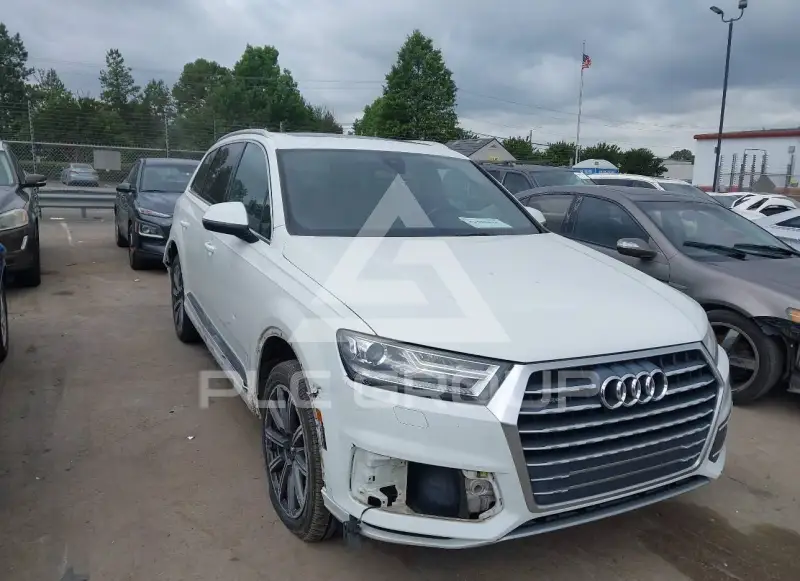 2017 Audi Q7 фото