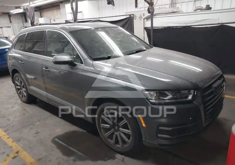 2017 Audi Q7 photo