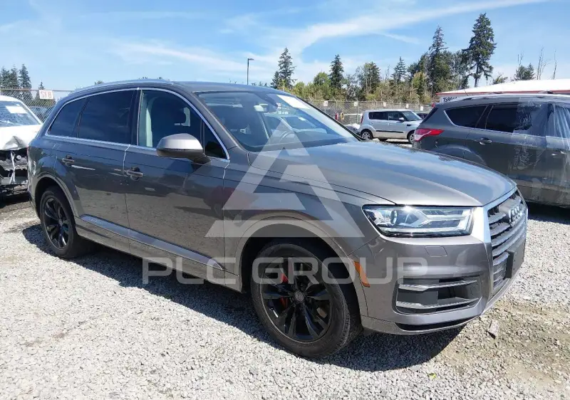 2017 Audi Q7 photo