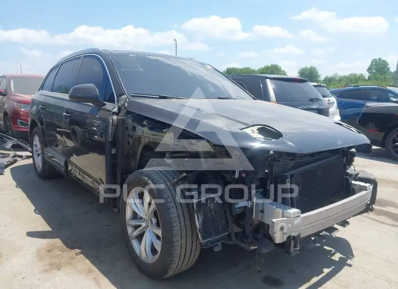 2017 Audi Q7 фото