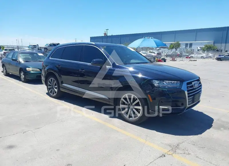 2017 Audi Q7 photo