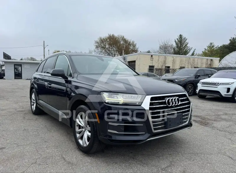 2017 Audi Q7 photo