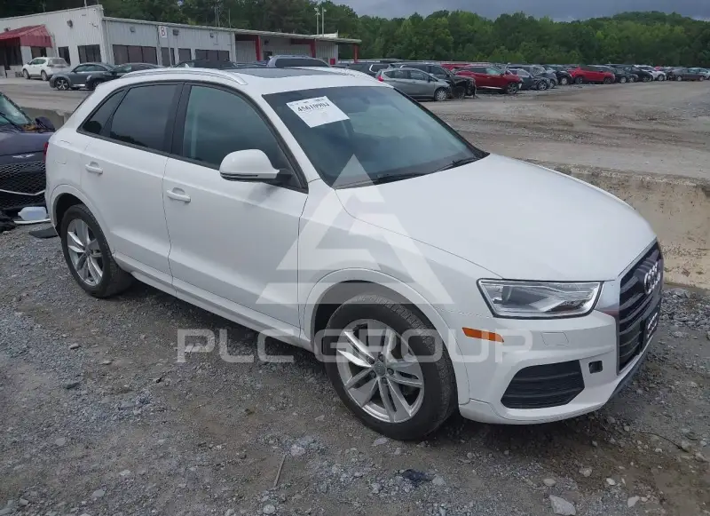 2017 Audi Q3 фото