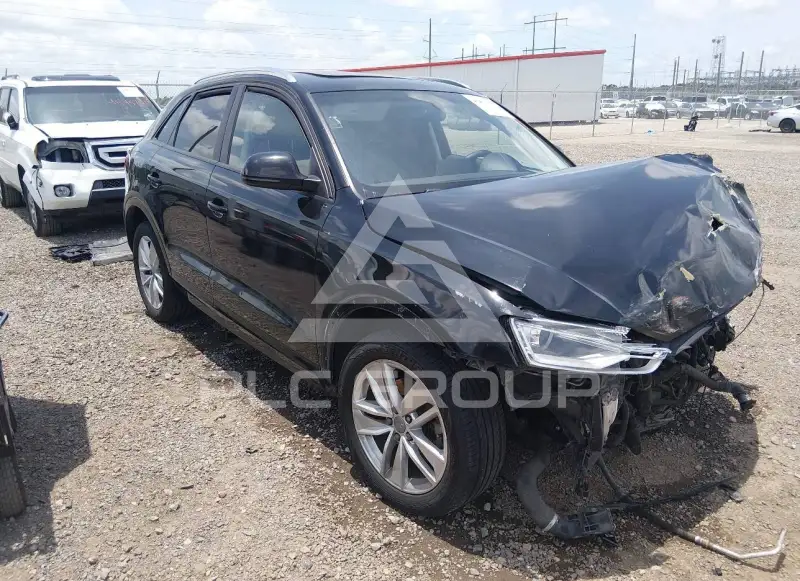 2017 Audi Q3 фото