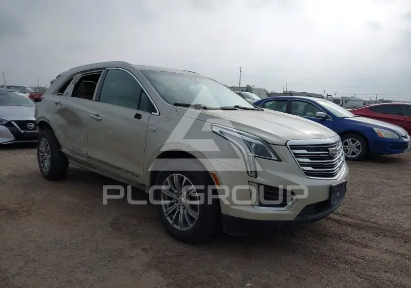 2017 Cadillac XT5 фото