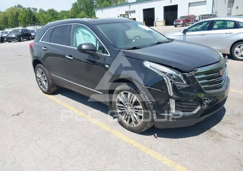 2017 Cadillac XT5 фото