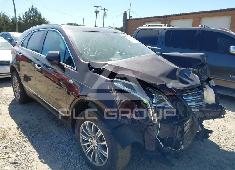 2017 Cadillac XT5 photo