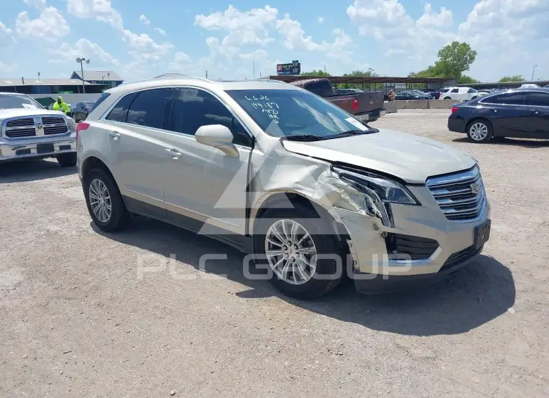 2017 Cadillac XT5 фото