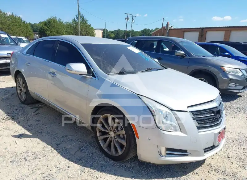 2017 Cadillac XTS photo