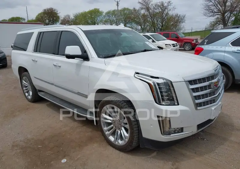2017 Cadillac ESCALADE фото