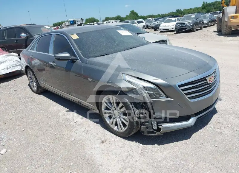 2017 Cadillac CT6 photo