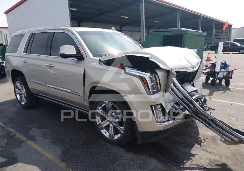 2017 Cadillac ESCALADE photo