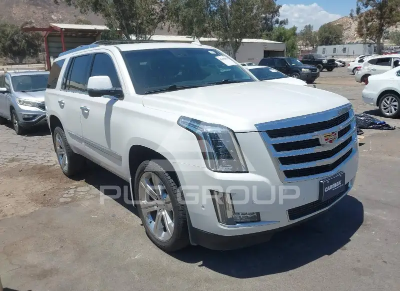 2017 Cadillac ESCALADE фото