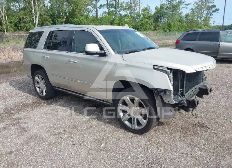 2017 Cadillac ESCALADE фото