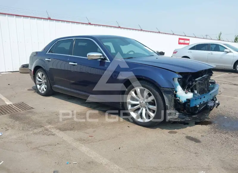 2017 Chrysler 300 фото