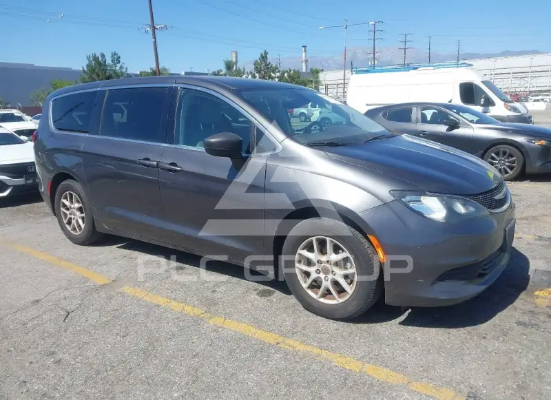 2017 Chrysler PACIFICA photo