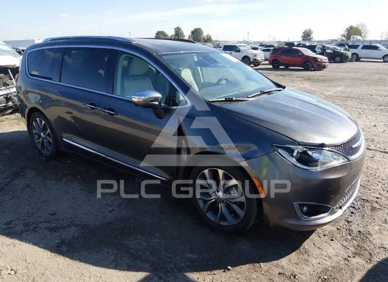 2017 Chrysler PACIFICA фото
