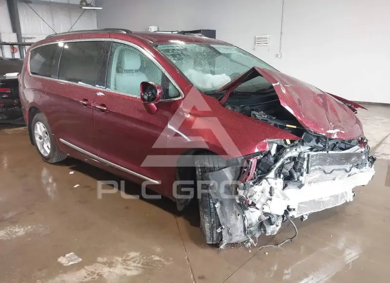 2017 Chrysler PACIFICA photo