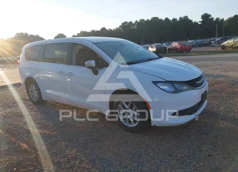 2017 Chrysler PACIFICA photo