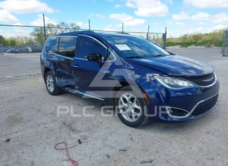 2017 Chrysler PACIFICA фото