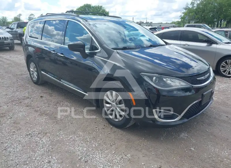 2017 Chrysler PACIFICA фото