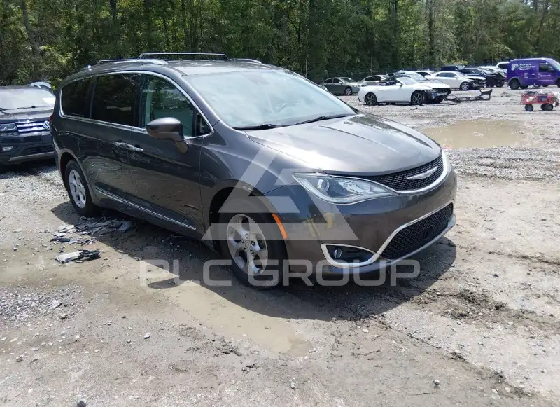2017 Chrysler PACIFICA фото