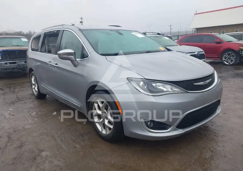2017 Chrysler PACIFICA фото