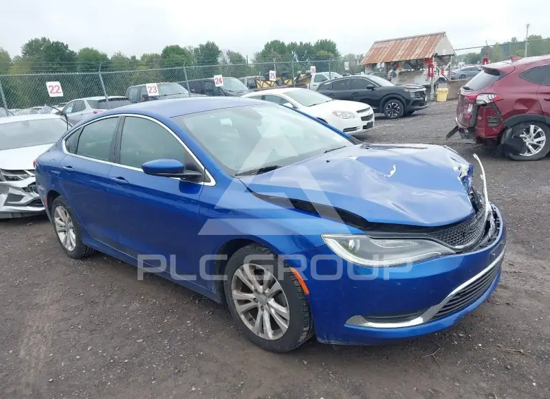 2017 Chrysler 200 photo