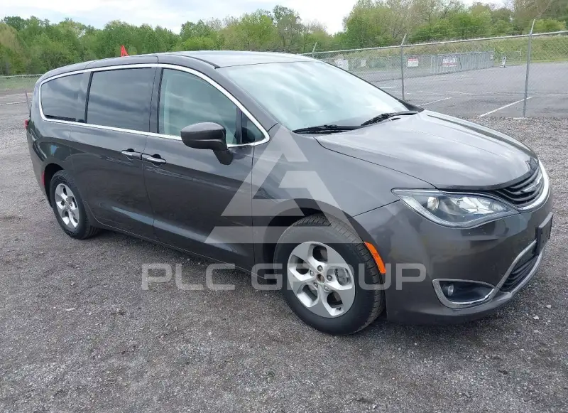 2017 Chrysler PACIFICA фото