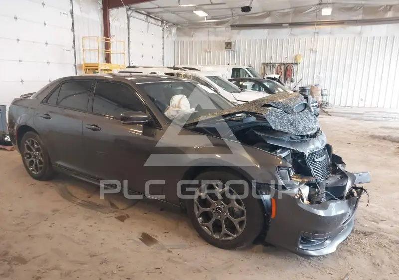 2017 Chrysler 300 photo