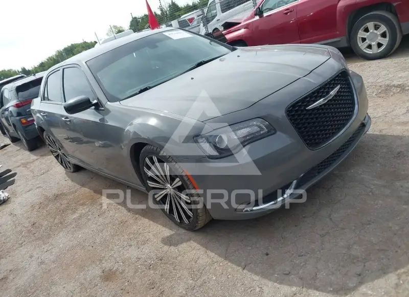 2017 Chrysler 300 фото