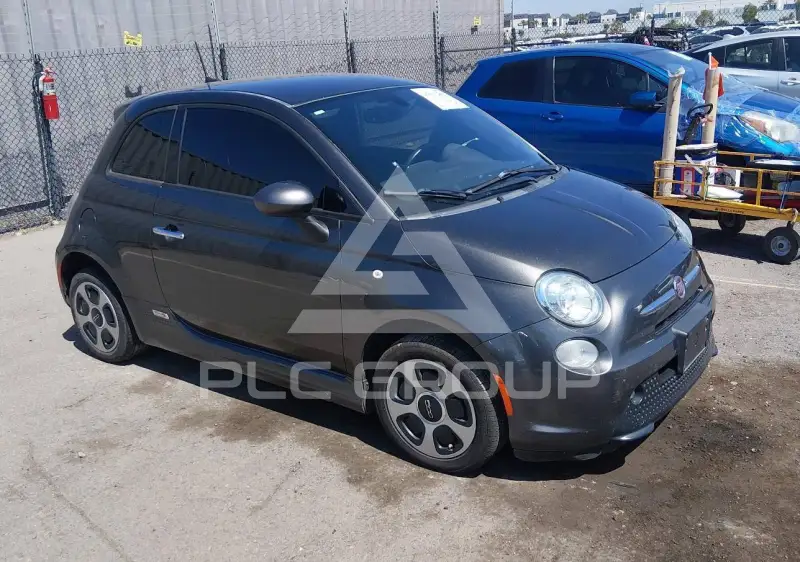 2017 Fiat 500 photo