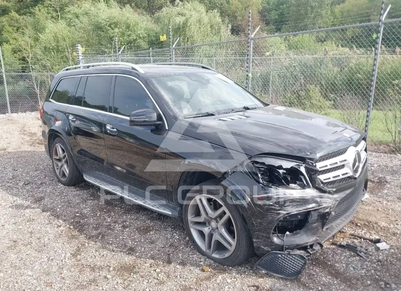 2017 Mercedes Benz GLS 550 photo