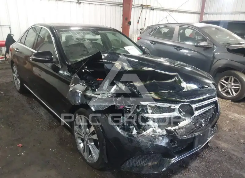2017 Mercedes Benz C 300 photo