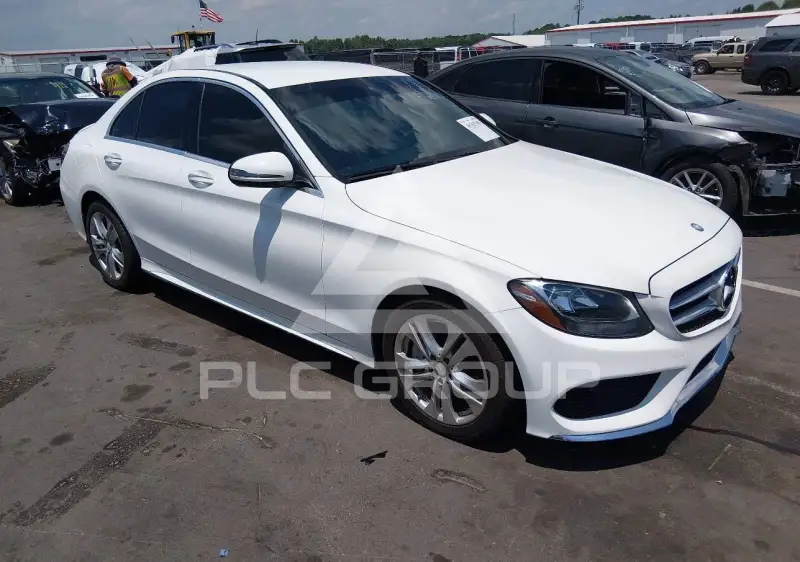 2017 Mercedes Benz C 300 фото