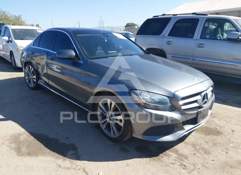 2017 Mercedes Benz C 300 фото