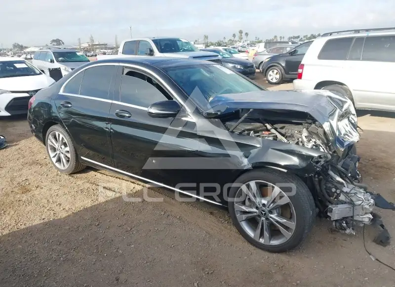 2017 Mercedes Benz C 300 фото