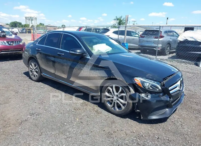 2017 Mercedes Benz C 300 фото