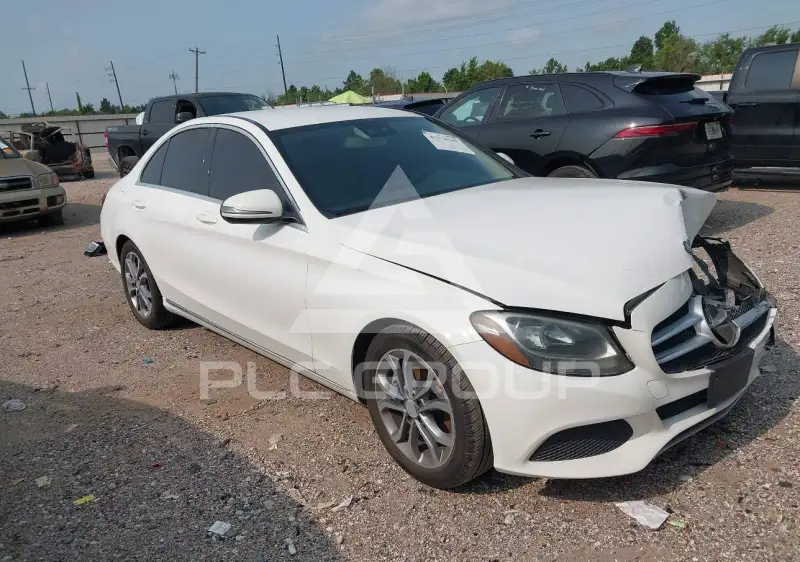 2017 Mercedes Benz C 300 фото