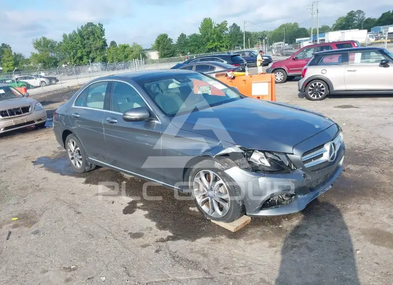 2017 Mercedes Benz C 300 фото