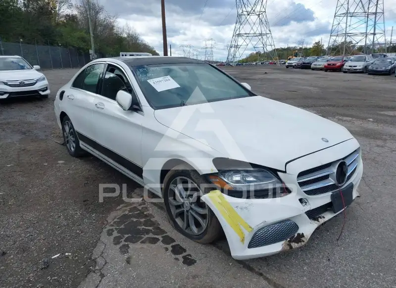 2017 Mercedes Benz C 300 фото
