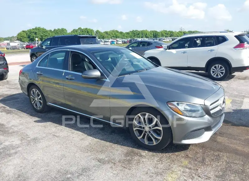 2017 Mercedes Benz C 300 фото